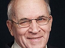 Умер заслуженный артист России Вячеслав Гостищев