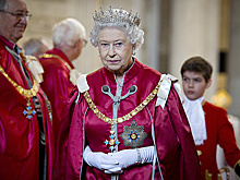 "Женщина, сформировавшая столетие". Какой запомнили Елизавету II