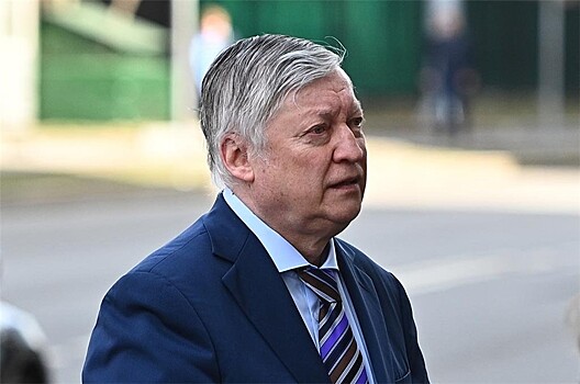 Шахматист Анатолий Карпов попал в больницу