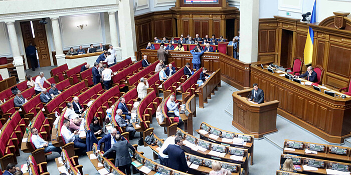 Рада как эстрада: предвыборные расклады в новой Украине