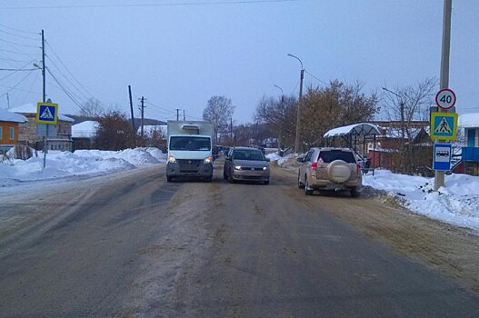 В Прикамье грузовая «Газель» сбила на пешеходном переходе школьницу