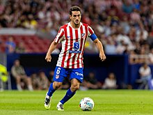 Коке, схвативший Баталью за шею, должен был получить красную в матче с «Райо», заявили в CTA. Капитан «Атлетико» избежал удаления и смог сыграть с «Реалом»