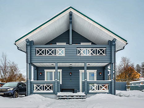 Как типовой дачный дом из бруса сделали по-скандинавски стильным и атмосферным