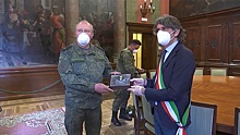 Мэр Верона поблагодарил военных РФ за помощь Италии в борьбе с COVID-19