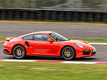 Все модели Porsche получат гибридные версии