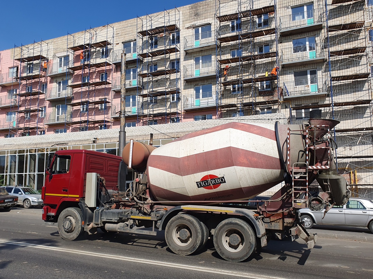 В Мариуполе активно строится коммерческая недвижимость. Что увидел  корреспондент 