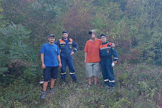 Новосибирец потерялся в горах Сочи, а потом сорвался в овраг