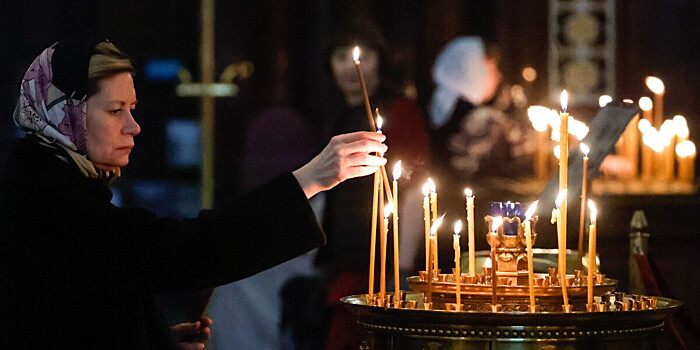 Православные празднуют Благовещение