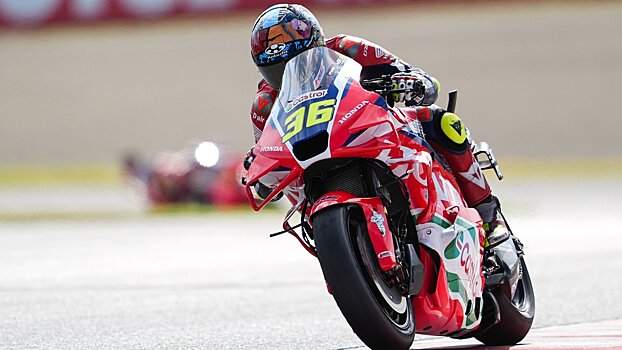 MotoGP. Гран-при Индонезии. Беццекки выиграл спринт, Альдегер – 2-й, Фернандес – 3-й, Баньяя – 14-й, Акоста и Куартараро сошли