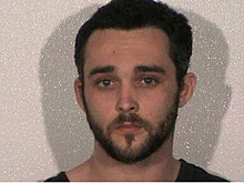 За домогательство к пассажирке во время полёта мужчина пойдёт под суд