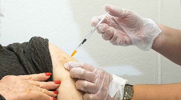 Крупнейшая держава отказалась от самой смертоносной вакцины от коронавируса