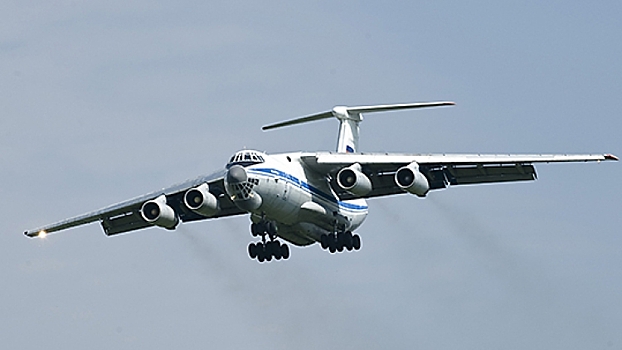 Минобороны РФ увеличило авиагруппировку для тушения пожаров в Иркутской области