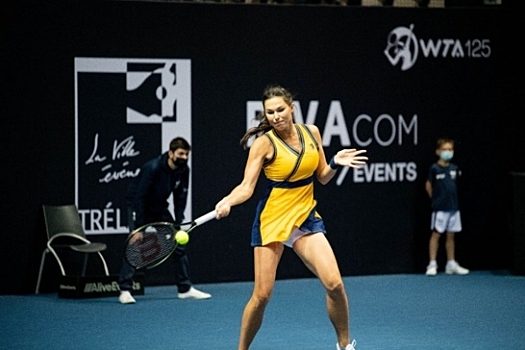 Волгоградская теннисистка вышла в четвертьфинал турнира во Франции
