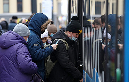 В ЛДПР разработали законопроект о бесплатном проезде на транспорте для студентов