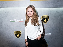 18-летняя Стеша Маликова присмотрела себе супердорогой авто