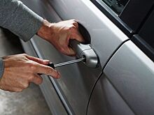В Таганроге двое подростков угнали автомобиль и попали в ДТП