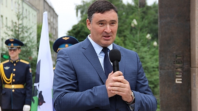 Руслан Болотов официально вступил в должность мэра Иркутска