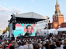 В Пушкинский день артисты Музыкального театра им. К.С. Станиславского и В.И. Немировича-Данченко выступили на закрытии фестиваля "Красная площадь"