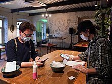 Ефимов опроверг информацию о падении выручки ресторанов на 80% из-за QR-кодов