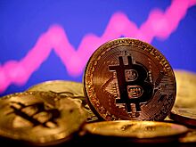 Курс биткоина обвалился