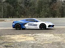 Полиция Флориды пересела на конфискованный у преступника Chevrolet Corvette