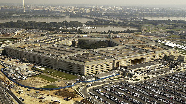 Пентагон подтвердил подлинность видео с НЛО над американским эсминцем