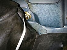 Как подлезть к «неудобной» гайке