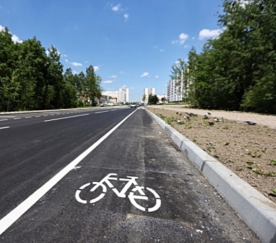 В Челябинске в этом году приступят к созданию 10-километровой велополосы на Комсомольском проспекте