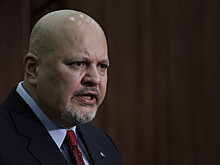 The Guardian: вторая женщина обвинила прокурора МУС Хана в домогательствах