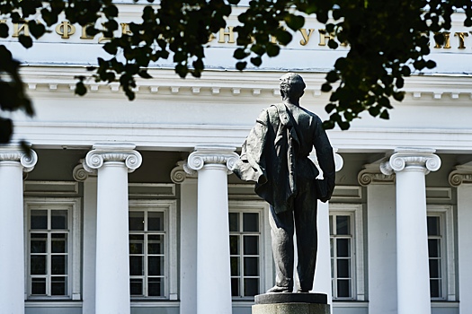 Самые дорогие и дешевые специальности в казанских вузах