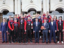 Дмитрий Степаненко поздравил баскетболистов «Буревестника» с победой в Суперлиге-2
