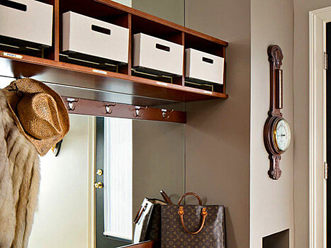 Что делать с узкой прихожей: 3 главных правила