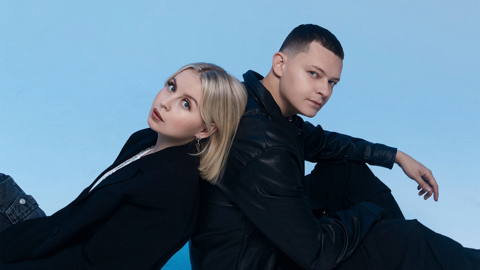 Группа «5УТРА» (Анна и Никиты Беляковы)