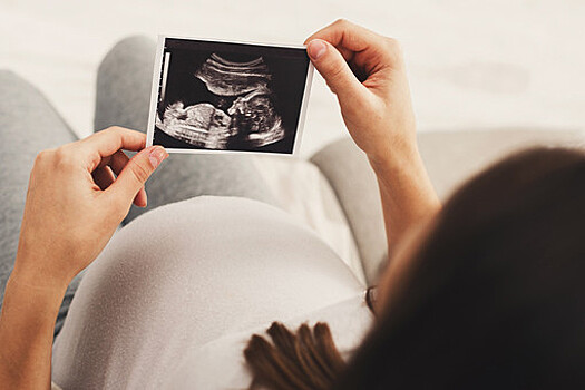 Госдума может принять законопроект, запрещающий суррогатным матерям рожать для иностранцев