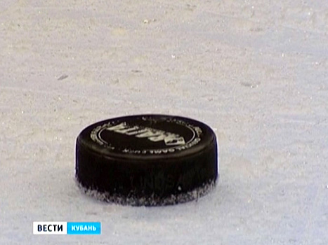 ХК ЦСК ВВС во втором матче победил "Челны" - 3:1