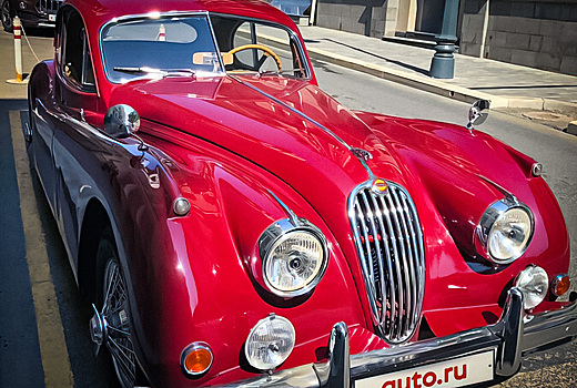 В России продают редчайший 65-летний Jaguar почти без пробега