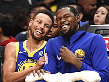 ESPN продолжает публиковать список 74 лучших игроков в истории НБА. Карри – на 13-м месте, Дюрэнт – 14-й, Харден – 32-й