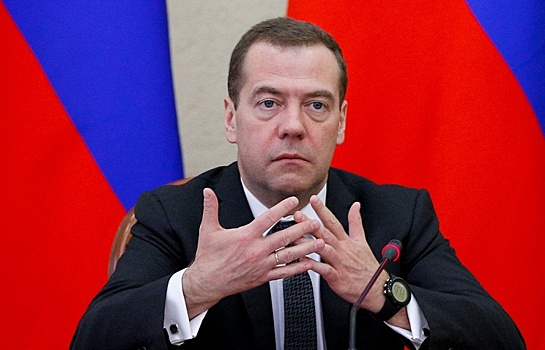 Медведев осудил теракты в Брюсселе