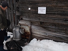 «Будем пить ржавчину всю весну»: в Виноградовском районе людям приходится набирать техническую воду