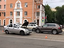 Две девушки получили травмы из-за водителя «Лады» в Нижнем Новгороде
