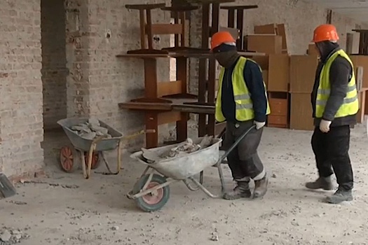 В Мариуполе начали ремонт Азовского морского института, о котором писала "Родина"