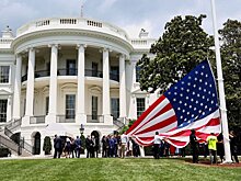 Дана Уайт: «Джонс хочет выступить на турнире в Белом доме. Но мне нужны люди, на которых можно положиться – и он к ним не относится»