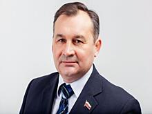 В Новосибирске директор похоронного дома пытается сохранить должность