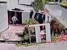 Перевернувшийся в Турции автобус с российскими туристами попал на видео