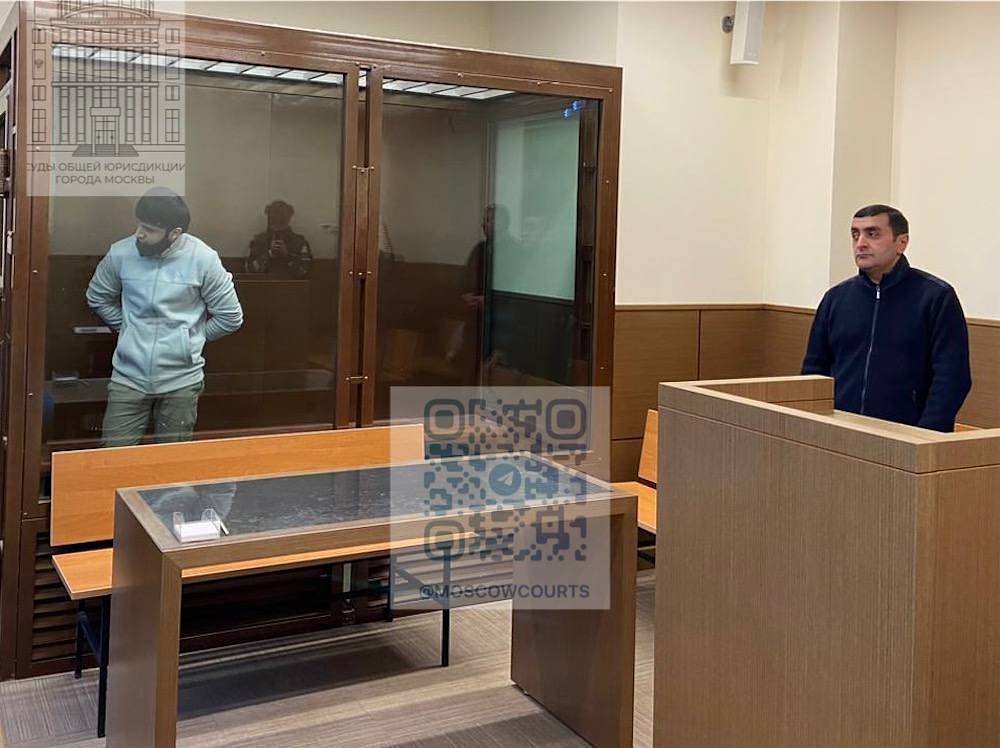 Владелец точек с шаурмой получил срок за отравление россиян