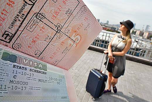 В Италию и Данию не пустят с небиометрическим паспортом