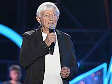 Отец Агутина ответил на новости о своей госпитализации