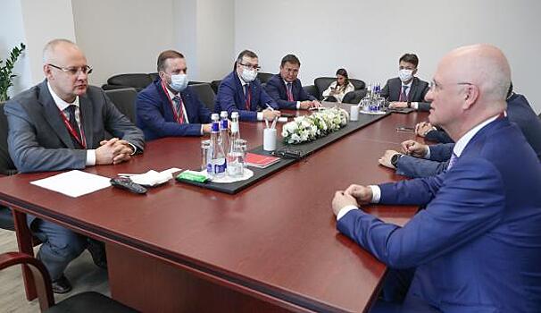 Россия обсудила с Казахстаном дальнейшее сотрудничество на полях ВЭФ
