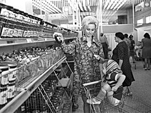 В Сети вспомнили первые советские универсамы