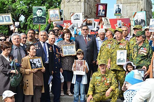 СМИ: "Бессмертный полк" в Таджикистане противоречит исламским ценностям